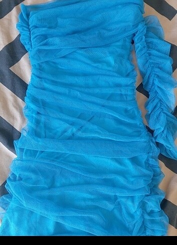 Tek kol tül elbise  - Görsel 2