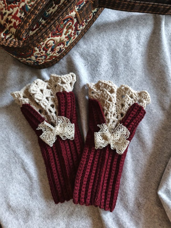 Bordo Örgü Kadın Eldivenler - Görsel 2