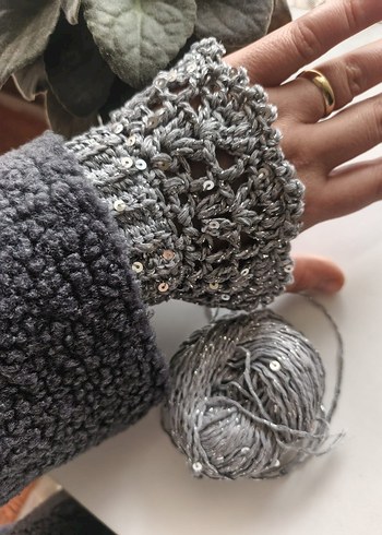 Gri Örgü Kadın Eldiveni - Görsel 5