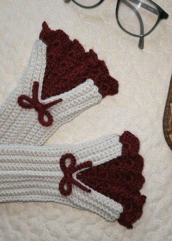 Bordo Detaylı Krem Örgü Kadın Eldiveni - Görsel 2