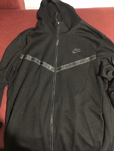 NİKE TECH FLEECE HIRKA SİYAH