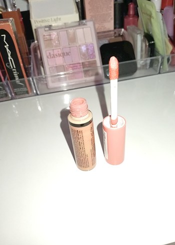 NYX Butter Gloss Vanilla Cream Pie - Görsel 5