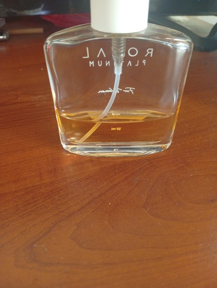 Royal Platinum Kadın Parfümü 50 ml - Görsel 2