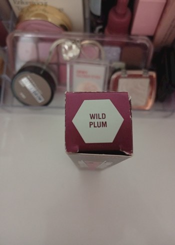 Benefit Badgal Maskara Wild Plum - Görsel 2