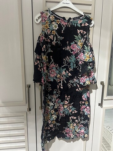 Lc waikiki siyah çiçekli elbise - Görsel 7