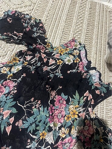 Lc waikiki siyah çiçekli elbise - Görsel 8