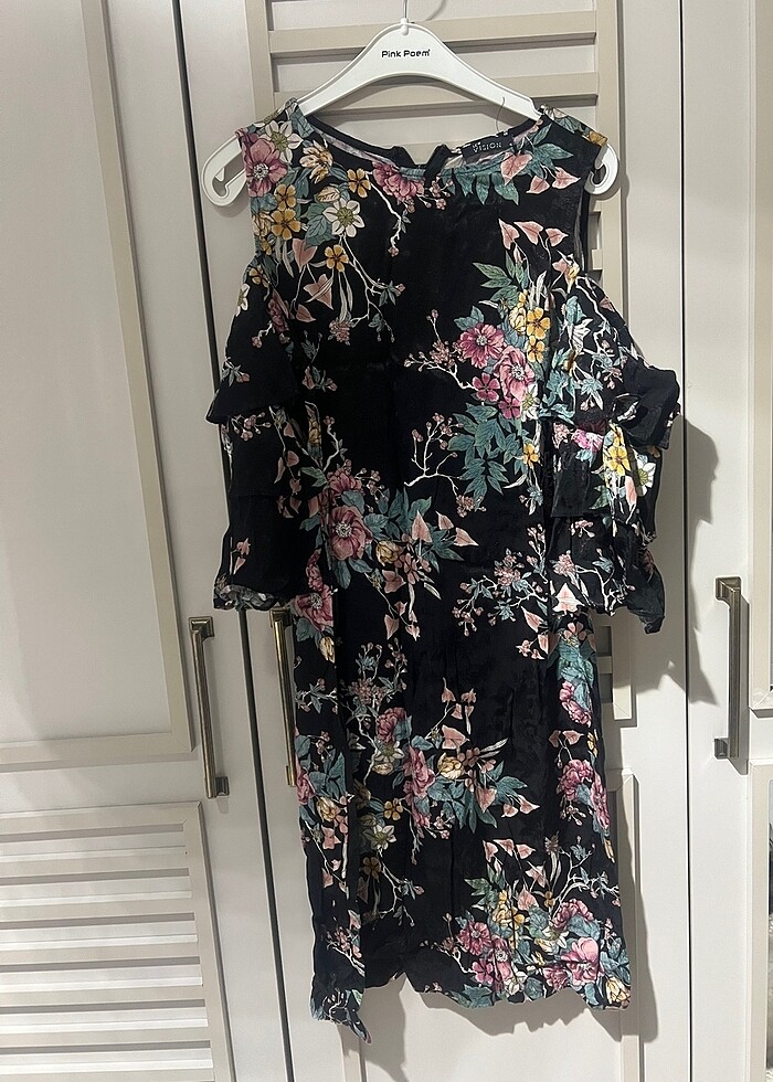 Lc waikiki siyah çiçekli elbise - Görsel 3