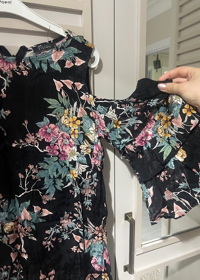 Lc waikiki siyah çiçekli elbise - Görsel 4