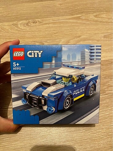 Lego polis arabası