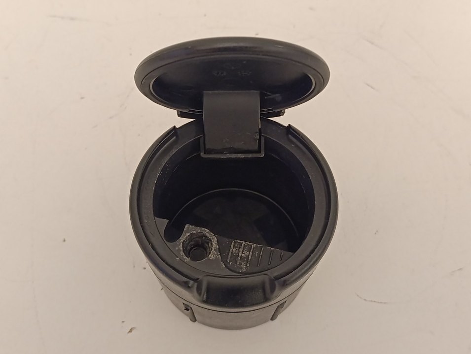 VOLKSWAGEN PASSAT JETTA CADDY KÜLLÜK - Görsel 3