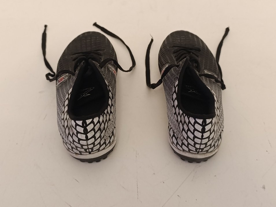 KİNETİX Sergi Turf BJK Lisanlı Halı Saha Ayakkabısı - Görsel 3