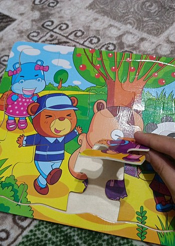 Beden Çocuklar için Renkli 4'lü Ahşap Puzzle Seti