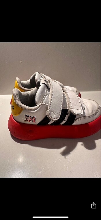 25 Beden Adidas spor ayakkabı