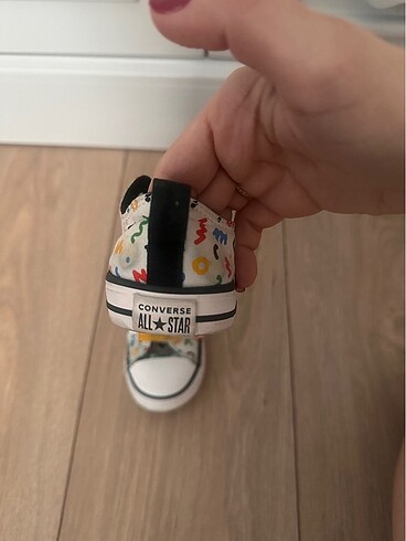 25 Beden çeşitli Renk Converse çocuk ayakkabı