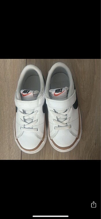 Nike çocuk spor ayakkabısı