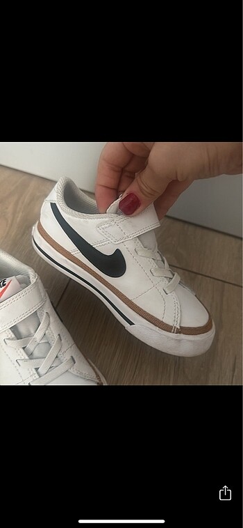 26 Beden Nike çocuk spor ayakkabısı