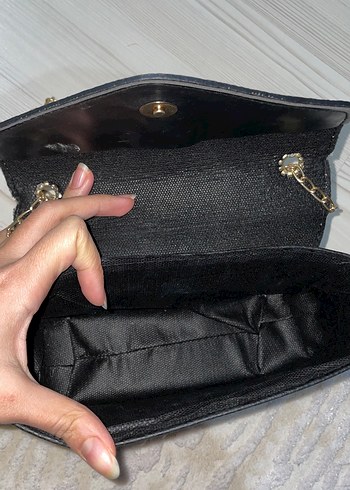 Zincir Detaylı Siyah Deri Kadın Çanta - Görsel 3