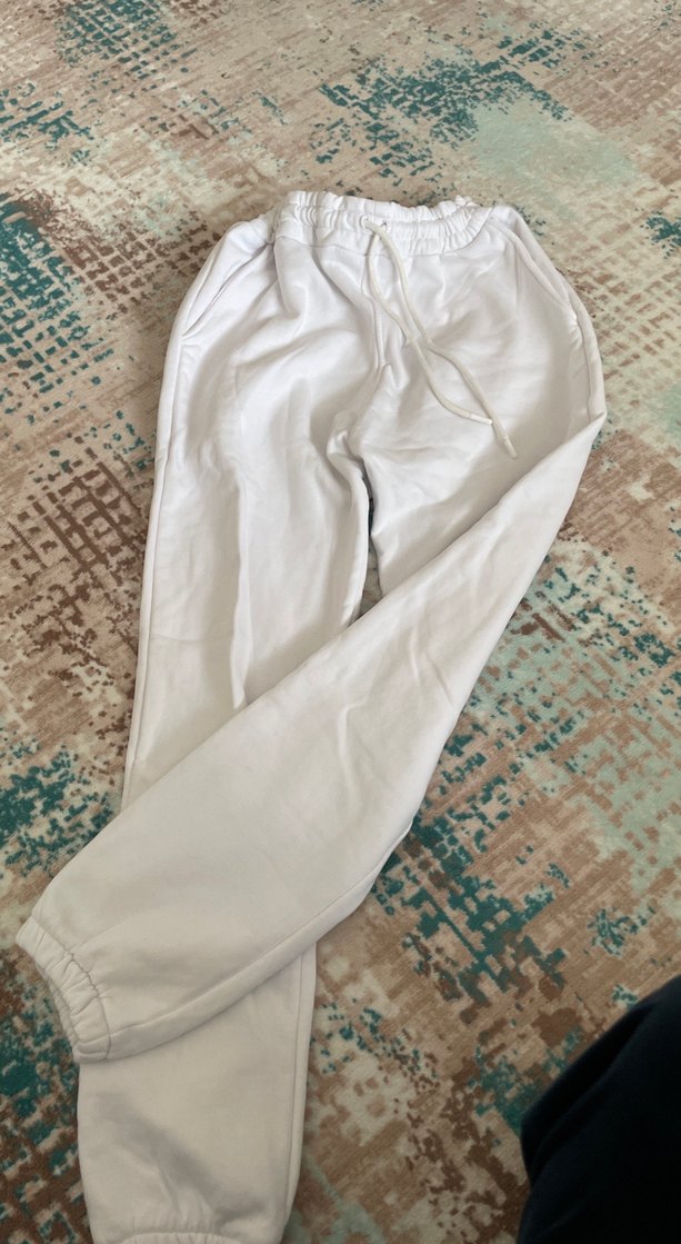 Beyaz eşofman - Görsel 2