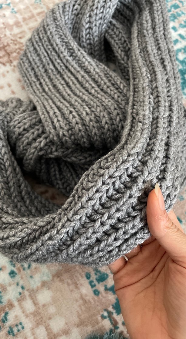 Gri Örgü Kadın Atkı - Görsel 2