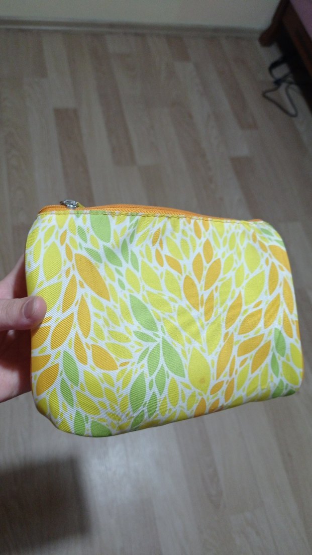 Renkli Baskılı Sarı Fermuarlı Makyaj Çantası - Görsel 4