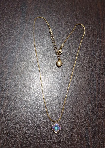 Altın Renkli Zincir Detaylı Midi Kolye - Görsel 2