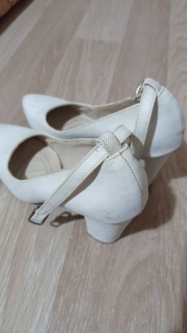 Beyaz Klasik Topuklu Kadın Abiye Ayakkabı - Görsel 4