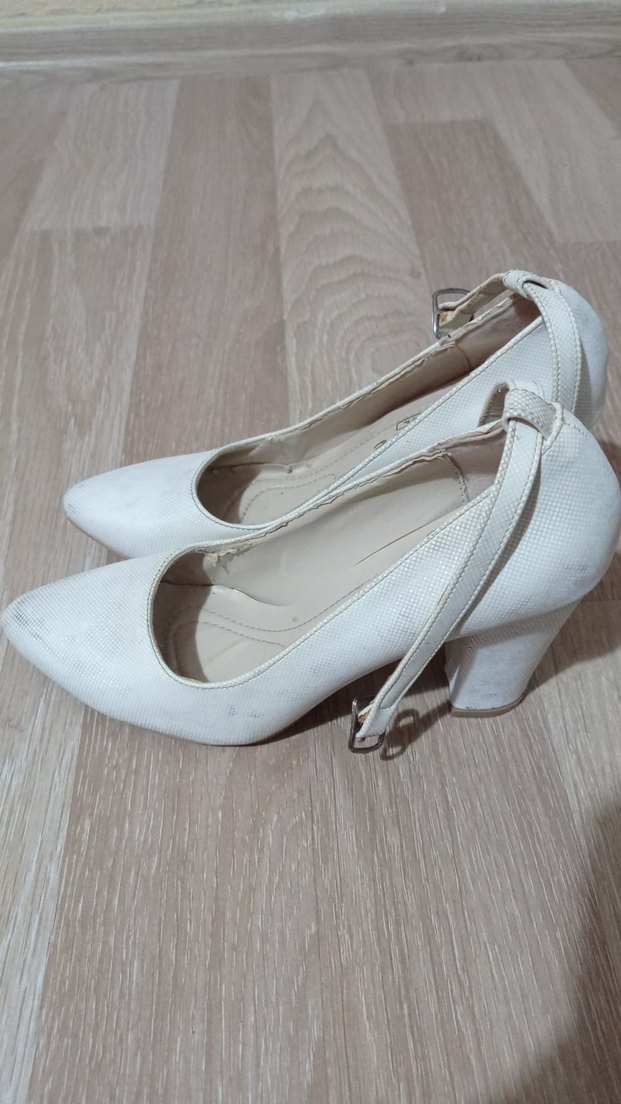 Beyaz Klasik Topuklu Kadın Abiye Ayakkabı - Görsel 2