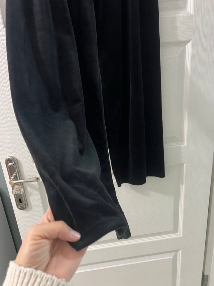 Kadın Siyah Uzun Salaş yumuşak kadife Pantolon - Görsel 3