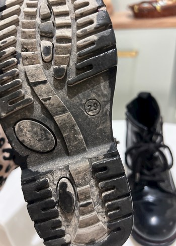 Kız Çocuk Siyah Rock Punk Botlar - Görsel 5