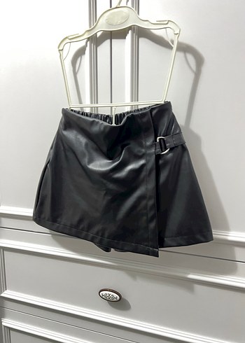 Kız çocuk Siyah Deri Mini şort Etek - Görsel 2