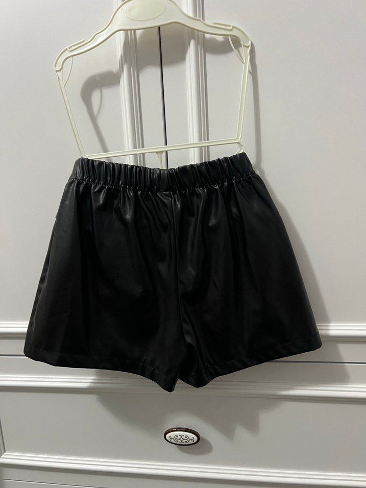 Kız çocuk Siyah Deri Mini şort Etek - Görsel 4