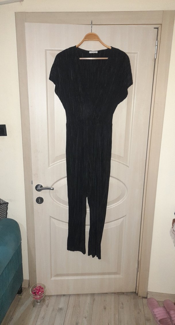 Siyah kruvaze Yaka Uzun Kadın Tulum - Görsel 3