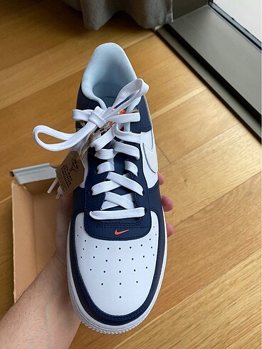 Nike Air Force 1 Low LV8 BG Midnight Navy- White Blue Tint