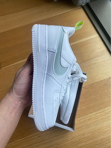36,5 Beden Nike Air Force 1 LV8 (GS) White/Light