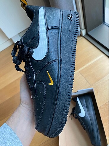 38,5 Beden siyah Renk Nike Air Force 1 LV8 GS