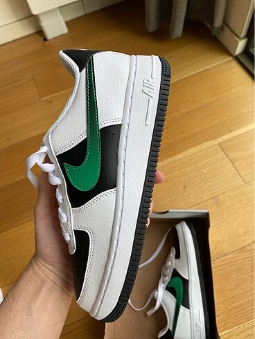 36,5 Beden beyaz Renk Air Force 1