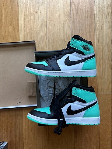 Jordan 1 High OG Retro ( 44.5 )