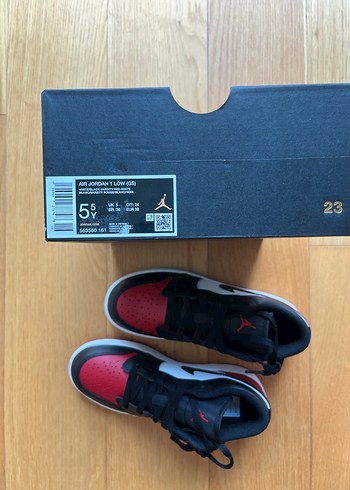 37,5 Beden kırmızı Renk Air Jordan 1 Low