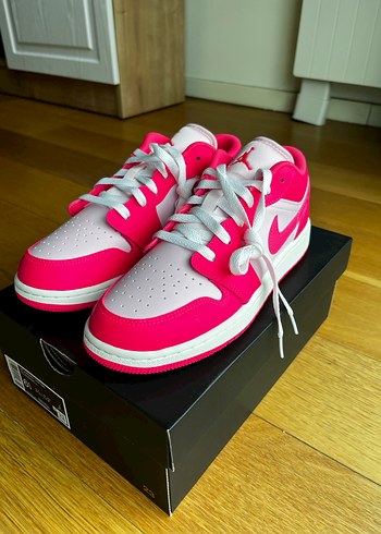 Nike Air Jordan 1 Low Hyper Pink - Görsel 5