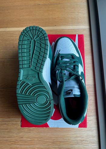 Air Jordan 1 Low Retro Michigan State 44.5 - Görsel 5