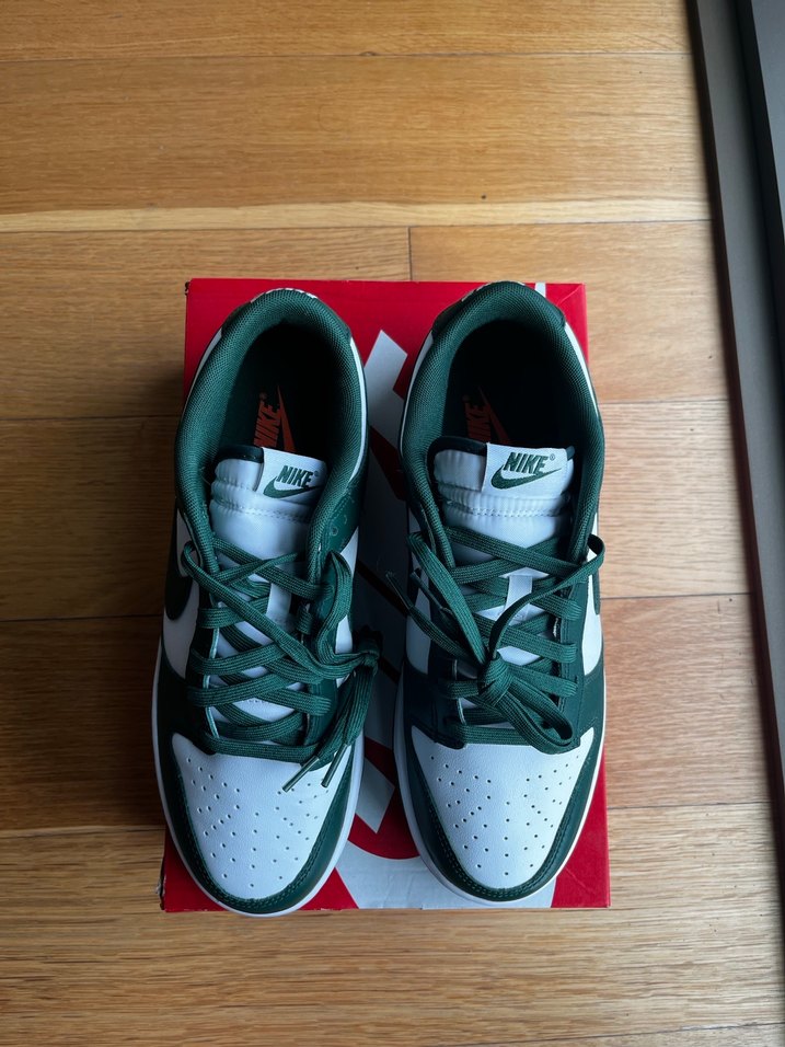 Air Jordan 1 Low Retro Michigan State 44.5 - Görsel 2