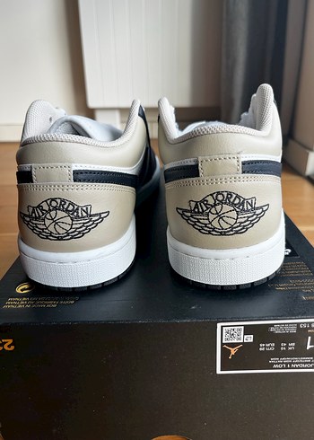 Air Jordan 1 Low White Summit Latter - Görsel 4