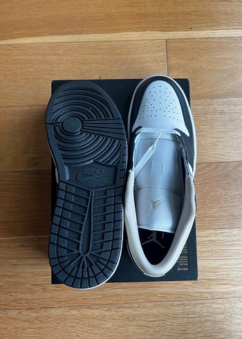 Air Jordan 1 Low White Summit Latter 46 - Görsel 5