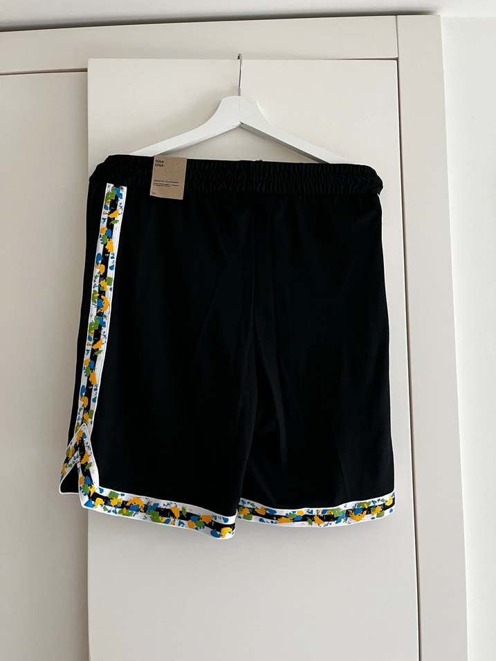 Nike Dri-FIT DNA 8" Short Erkek Şort - Görsel 3