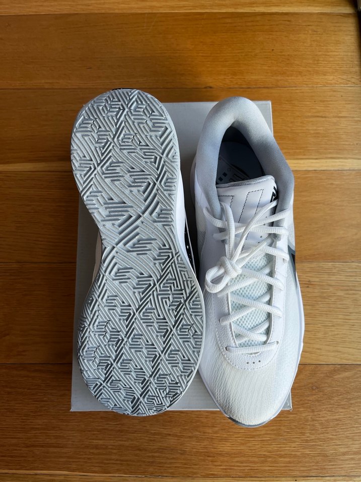 Nike Giannis Freak 6 / 44.5 / - Görsel 3