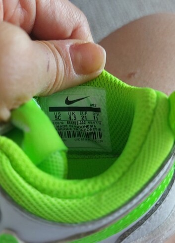21 Beden Nike bebek spor ayakkabı