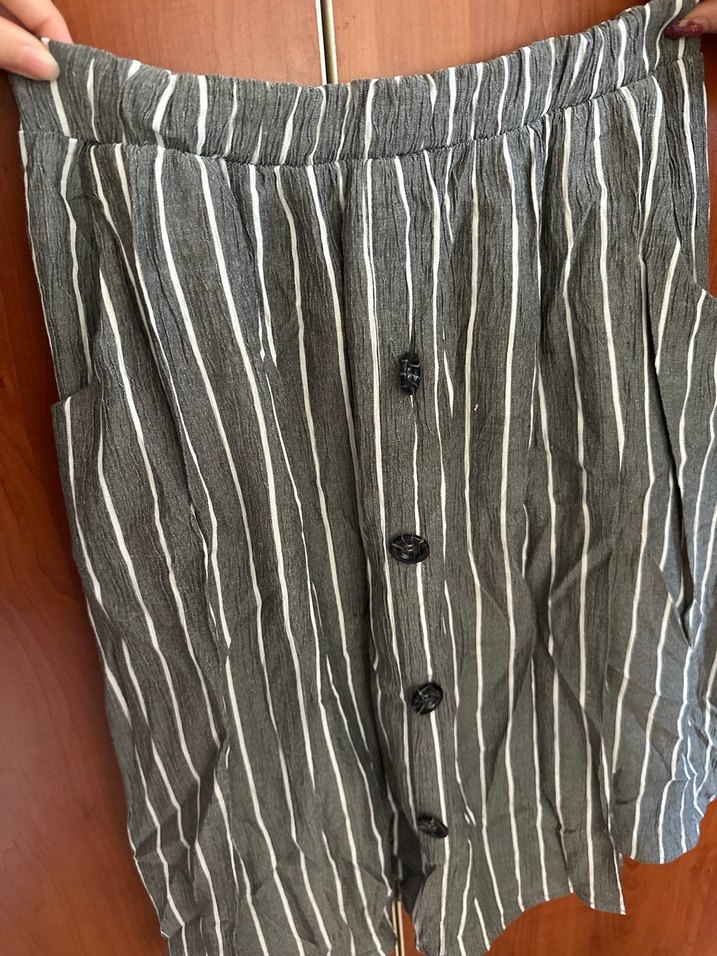 Düğmeli Gri Çizgili Midi etek - Görsel 2