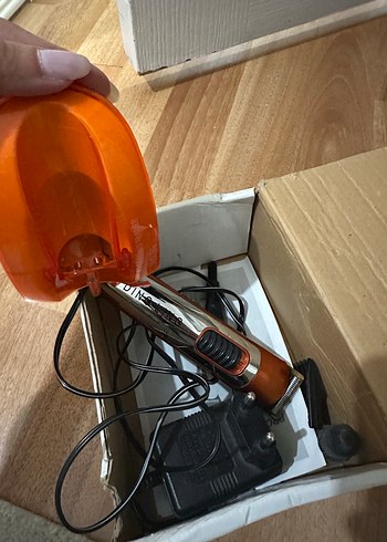 Parlak Kahverengi Sakal Tıraş Makinesi RF-607 - Görsel 4