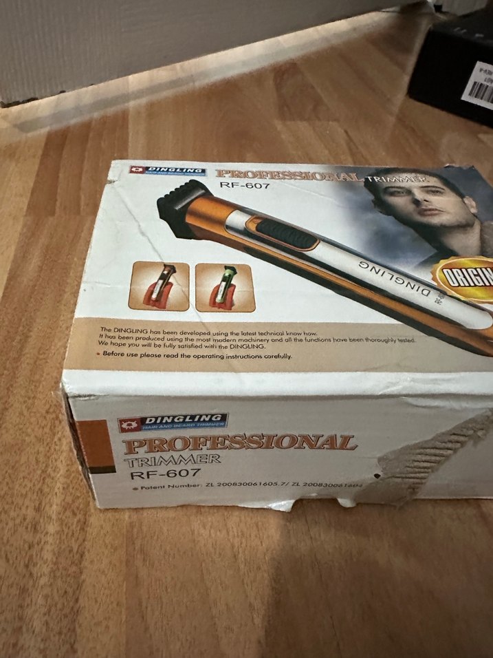 Parlak Kahverengi Sakal Tıraş Makinesi RF-607 - Görsel 2