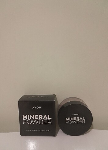 Avon Mineral Pudra Fondöten/ Deepest Terracotta